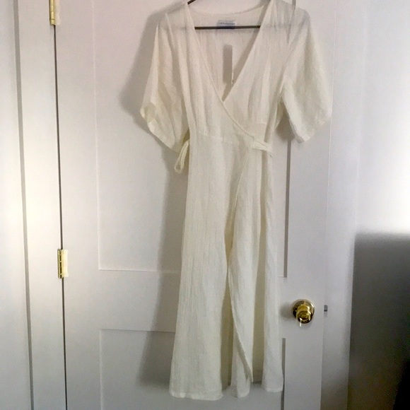 Urban Outfitters Dresses & Skirts - Urban Outfitters Linen Wrap Dress